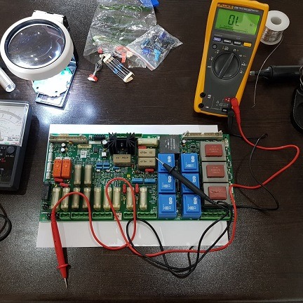 تعمیر و سرویس یو پی اس شرکت نامی توان میعاد تعمیر برد یو پی اس: عیب یابی و تعمیر تخصصی متخصص یو پی اس