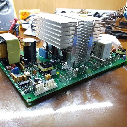 تعمیرکار یو پی اس